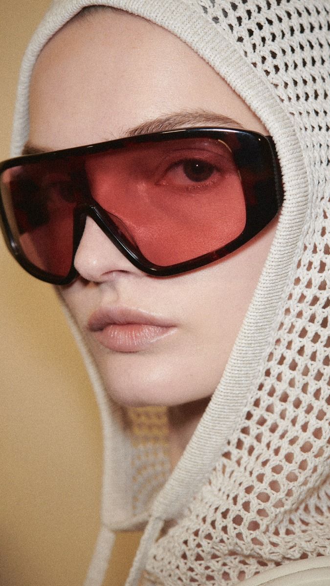 cos ss24 runway